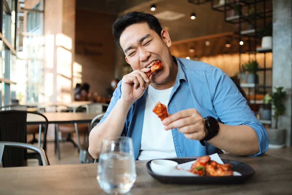 Bệnh tiểu đường có ăn thịt gà được không? Nên ăn như thế nào?
