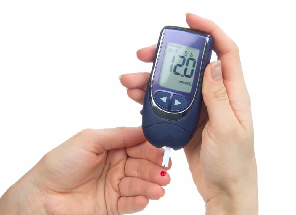 Lựa chọn máy đo đường huyết tốt nhất dựa trên những tiêu chí nào?