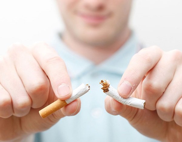 Hút thuốc lá có ảnh hưởng gì đến bệnh nha chu?