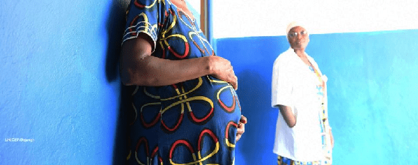 Nhiễm trùng tiểu ở phụ nữ có thai: Những điều cần biết