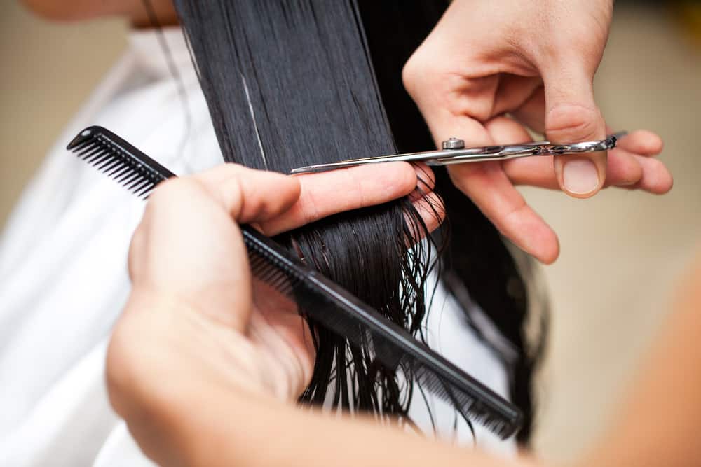 Bạn nên cắt tóc định kỳ bao lâu một lần? Những điều cần biết